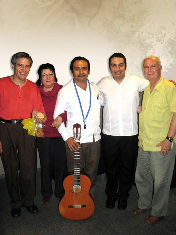 Sal Flores, Felipe Garca, Zarco Gmez e Ing. Ral Esquivel en Radio Unam - Julio de 2010.